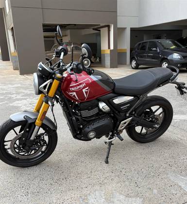 TRIUMPH SPEED 400 